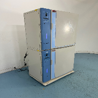 Thermo Forma Steri-Cult Double Stack CO2 Incubator image 0